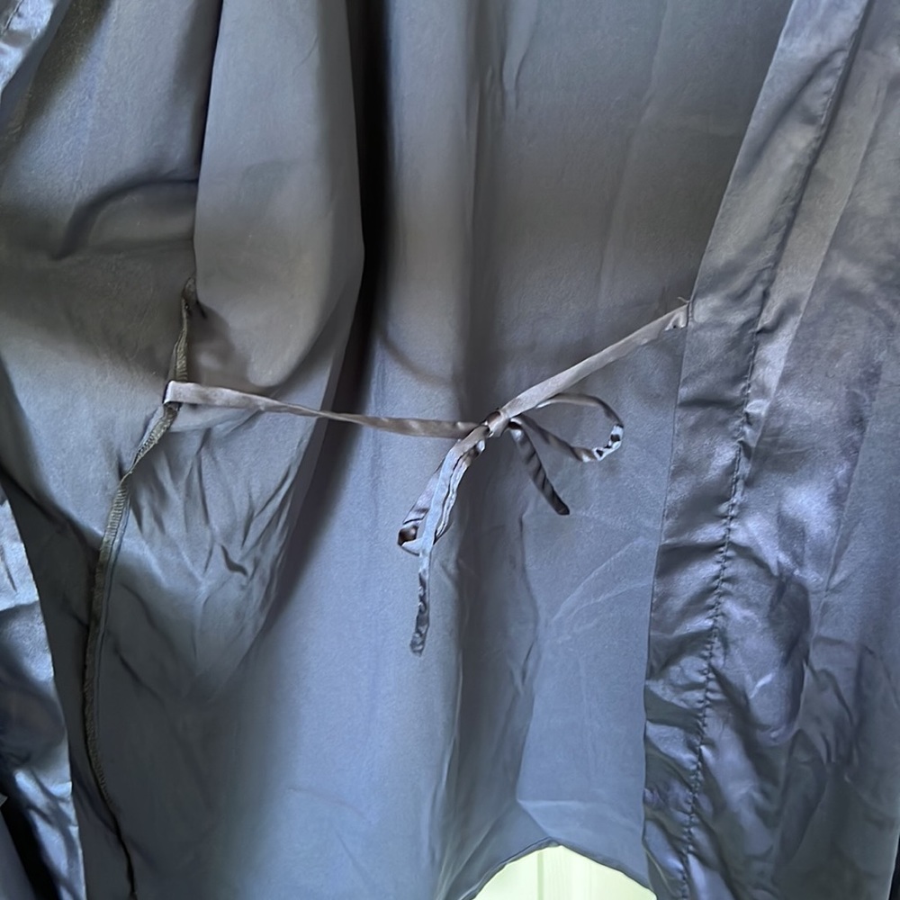 Silky Robe Size 2XL - Picture 6 of 6